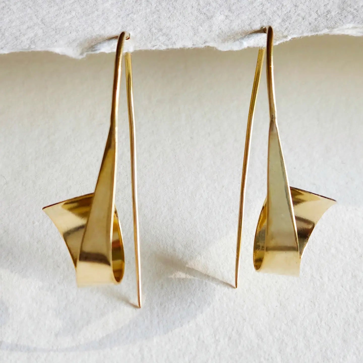 Brass Curve Flat Hoop Earrings